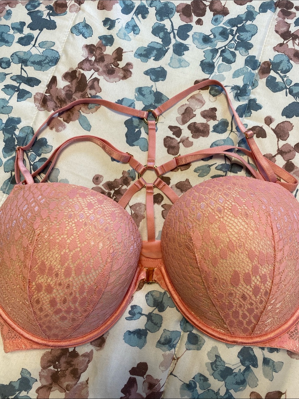 Victoria's Secret Pink Lace Strappy Push-Up Bra